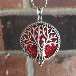 🌈 Scented Tree Of Life Loves Embrace Aroma Necklace Silver And Red NWOT